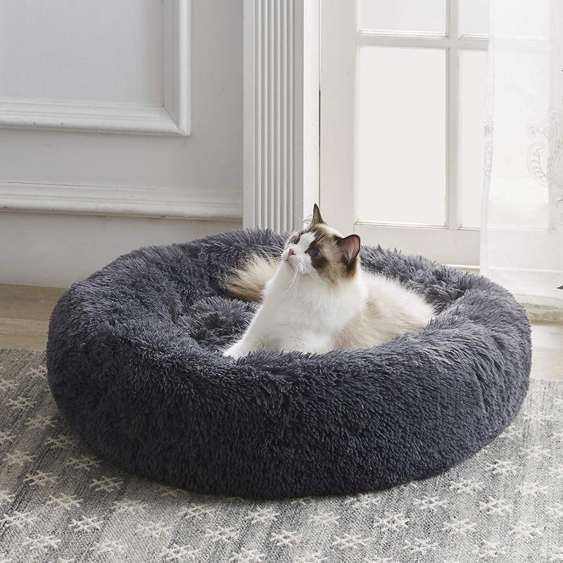 Calming Cloud Cat Bed - Soft Plush Pet Bed for Cats & Kittens, Cozy Nesting Bed for Indoor Use