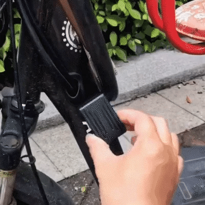 Compact GPS Car Tracker | Subscription-Free, Real-Time Tracking & Magnetic Design for Vehicles