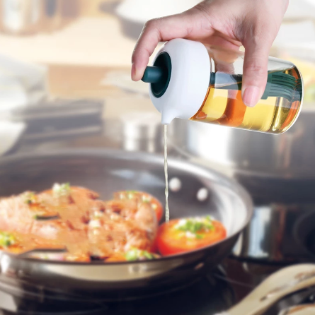 oil-dispenser-bottle-with-brush