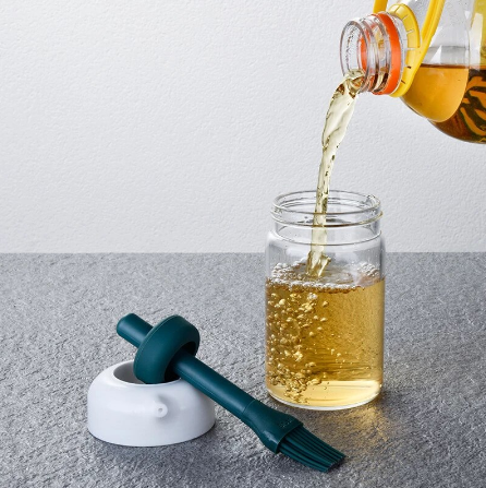 oil-dispenser