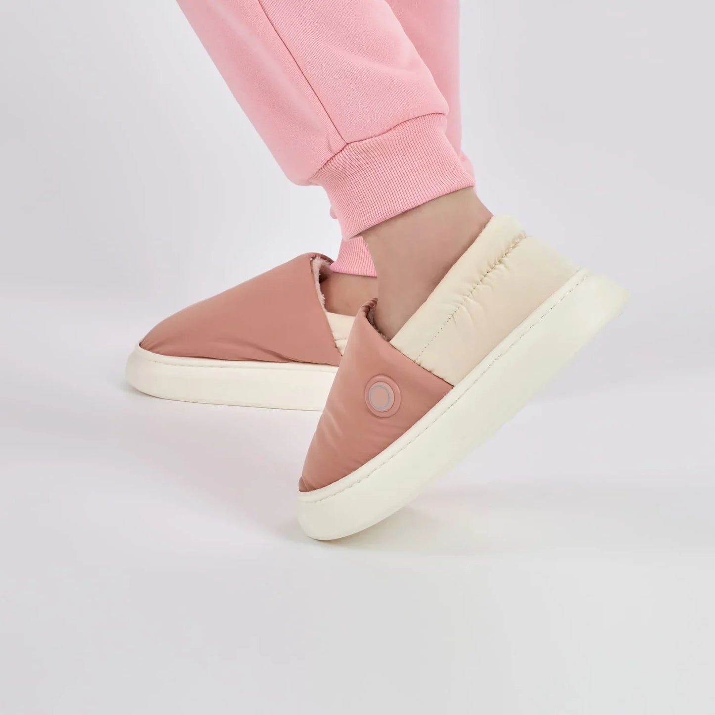 Electric Heated Slippers | Customizable Warmth Control & QuickHeat Technology for Cold Feet