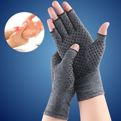 FrostGuard Thermal Gloves | Non-Slip Grip & Breathable Design for Cold Hands in Freezing Weather