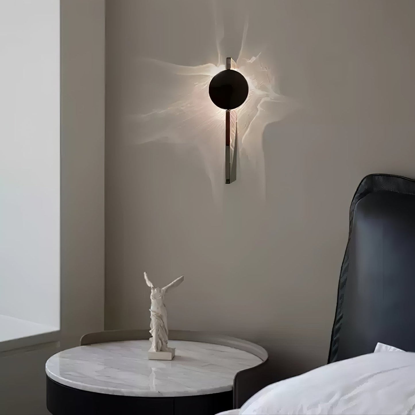 Creative Light and Shadow Wall Lamp | Stainless Steel, Integrated LED & Ideal for Indoor Use