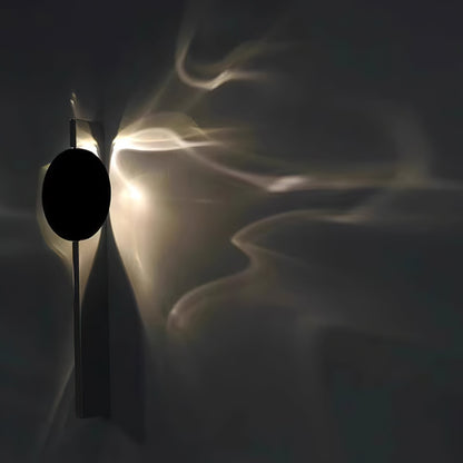 Creative Light and Shadow Wall Lamp | Stainless Steel, Integrated LED & Ideal for Indoor Use
