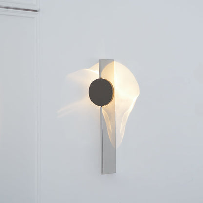Creative Light and Shadow Wall Lamp | Stainless Steel, Integrated LED & Ideal for Indoor Use
