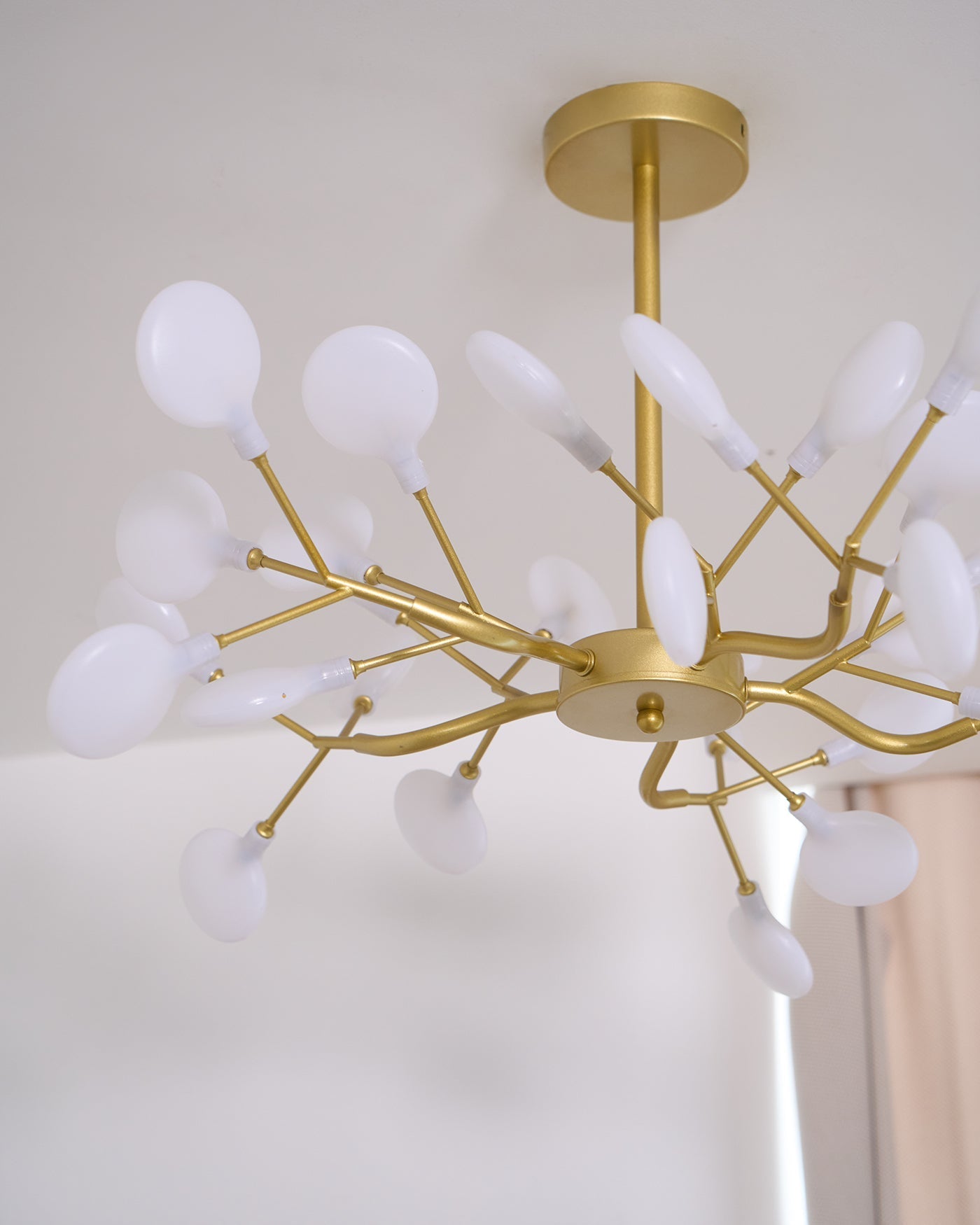 LED Firefly Luxury Chandelier | Modern Design, Indoor Use & Ideal for Living Room, Bedroom, or Restaurant